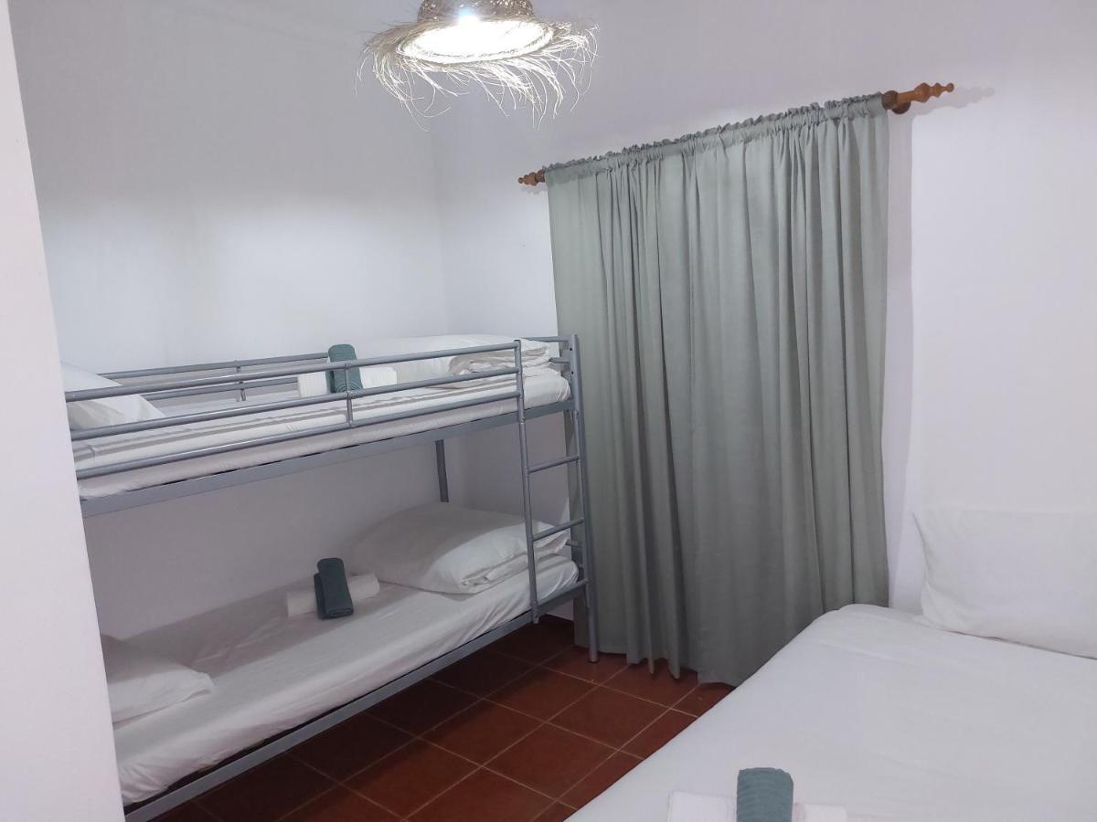 Gota D'Agua Guest House Вила-Нова-де-Мильфонт Экстерьер фото