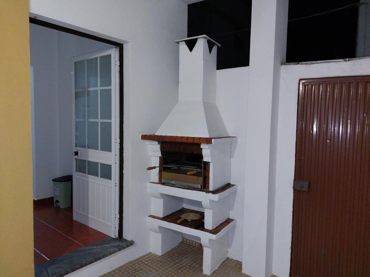 Gota D'Agua Guest House Вила-Нова-де-Мильфонт Экстерьер фото